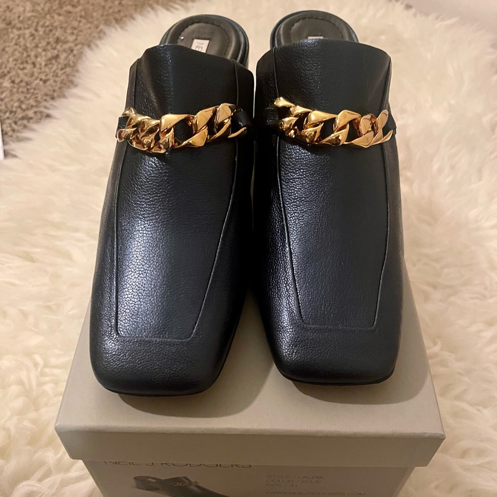 Navy Mules with gold chain detail